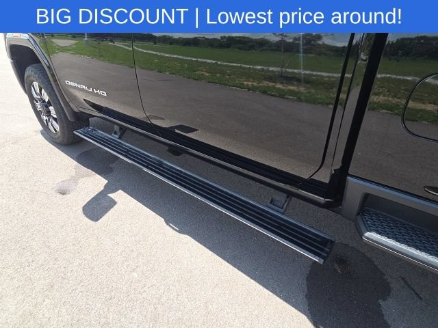 Used 2024 GMC Sierra 2500 Denali w/ Denali Reserve Package AWD/4WD image 18
