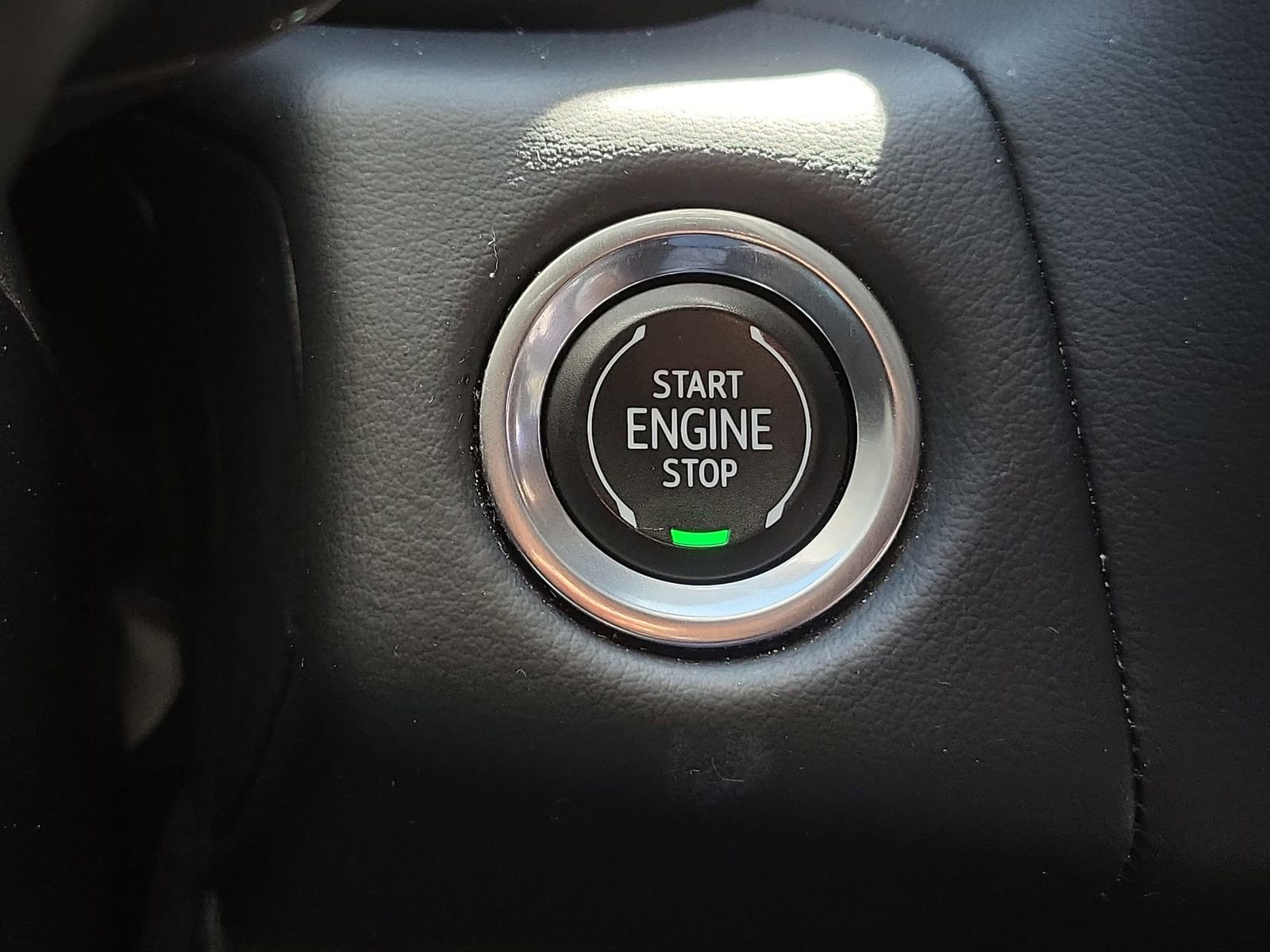 Used 2023 Chevrolet Tahoe LT w/ Luxury Package image 17