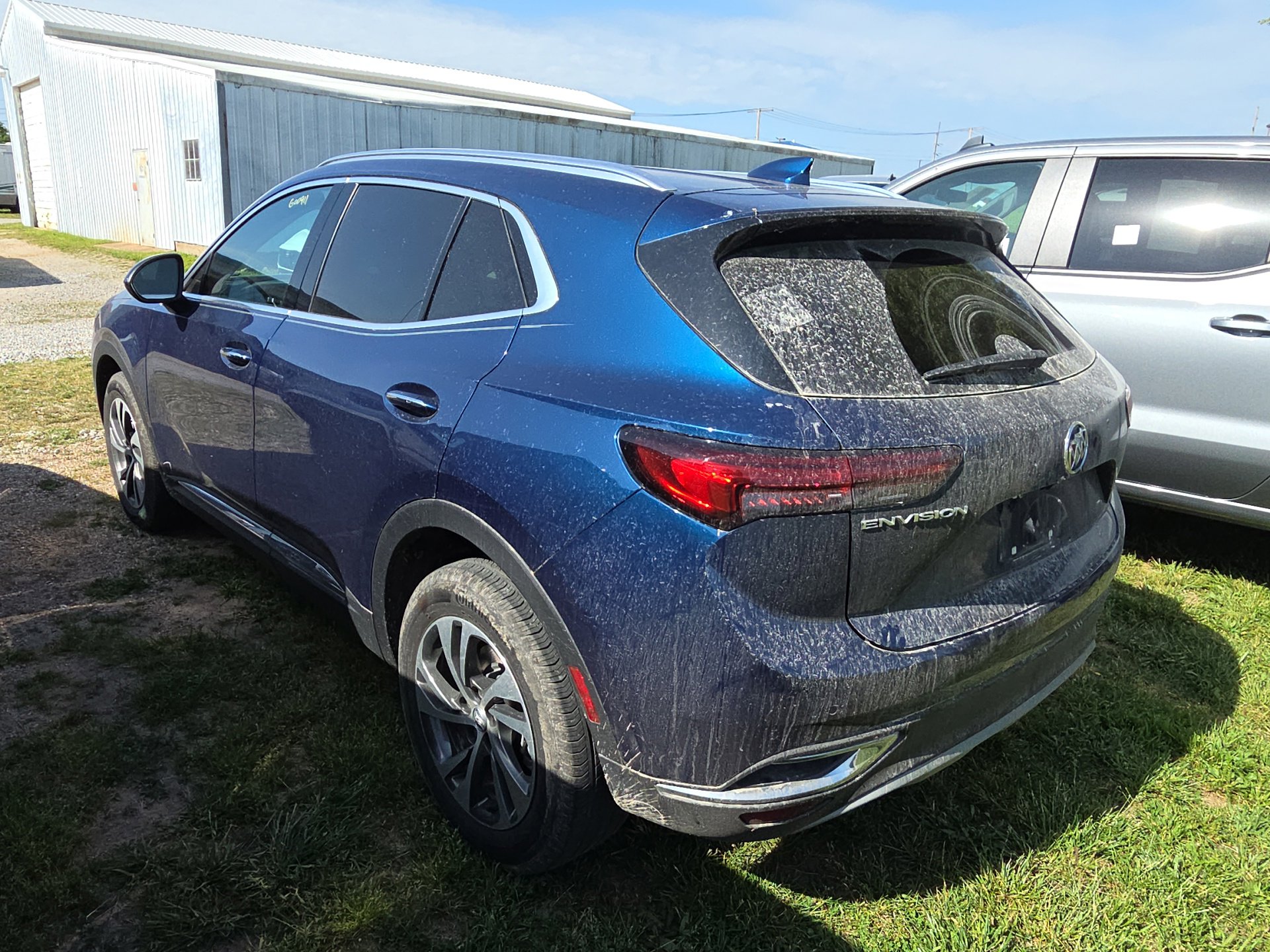 Used 2023 Buick Envision Essence FWD image 4