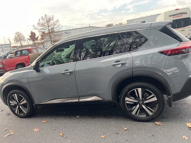 Used 2021 Nissan Rogue SL w/ Premium Package image 8