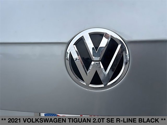Used 2021 Volkswagen Tiguan SE R-Line w/ 3rd Row Seat Package image 15