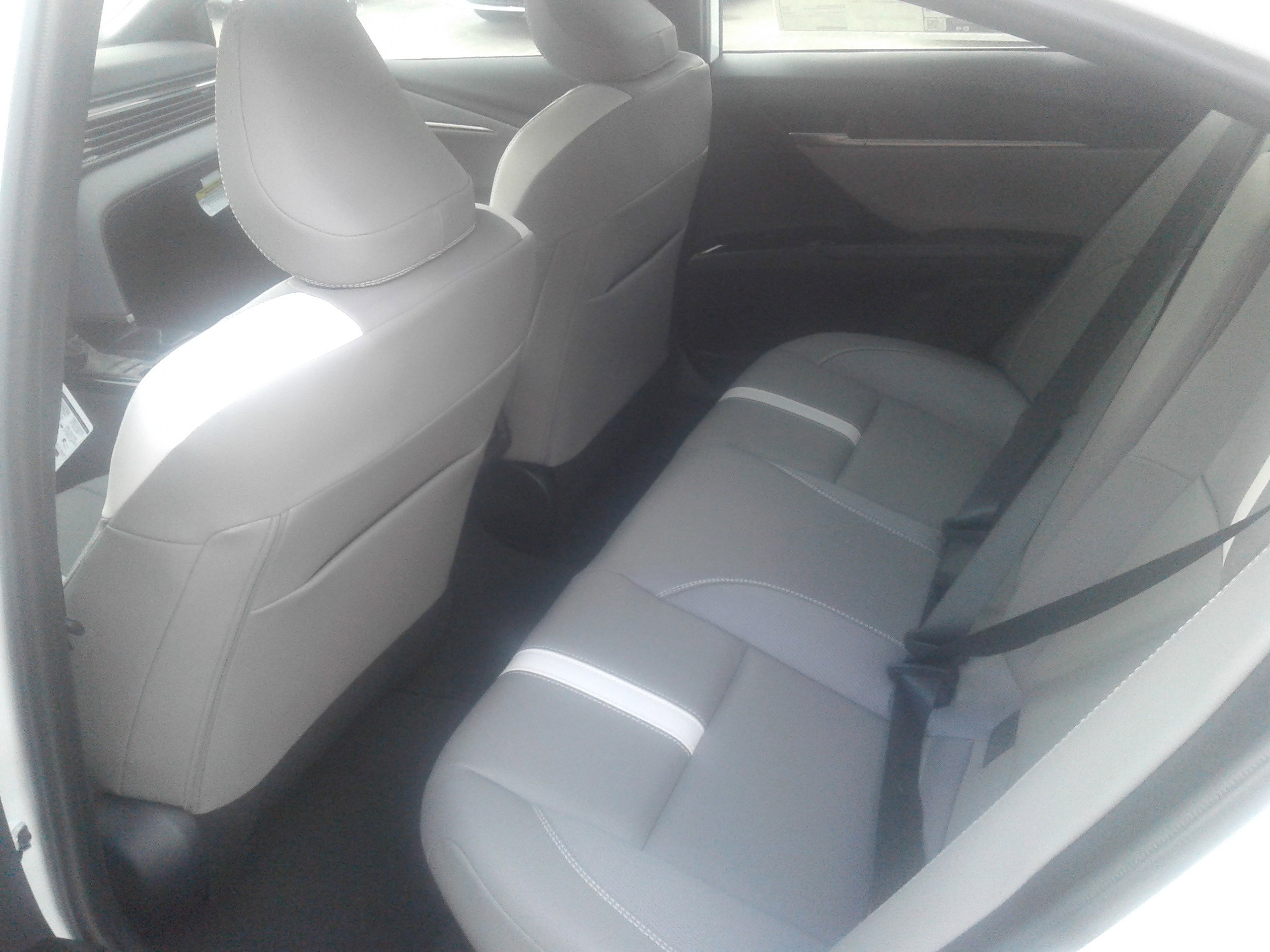 New 2026 Toyota Camry SE image 3