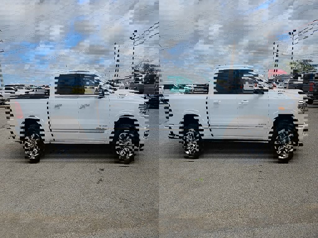 Used 2021 RAM 1500 Limited AWD/4WD image 9