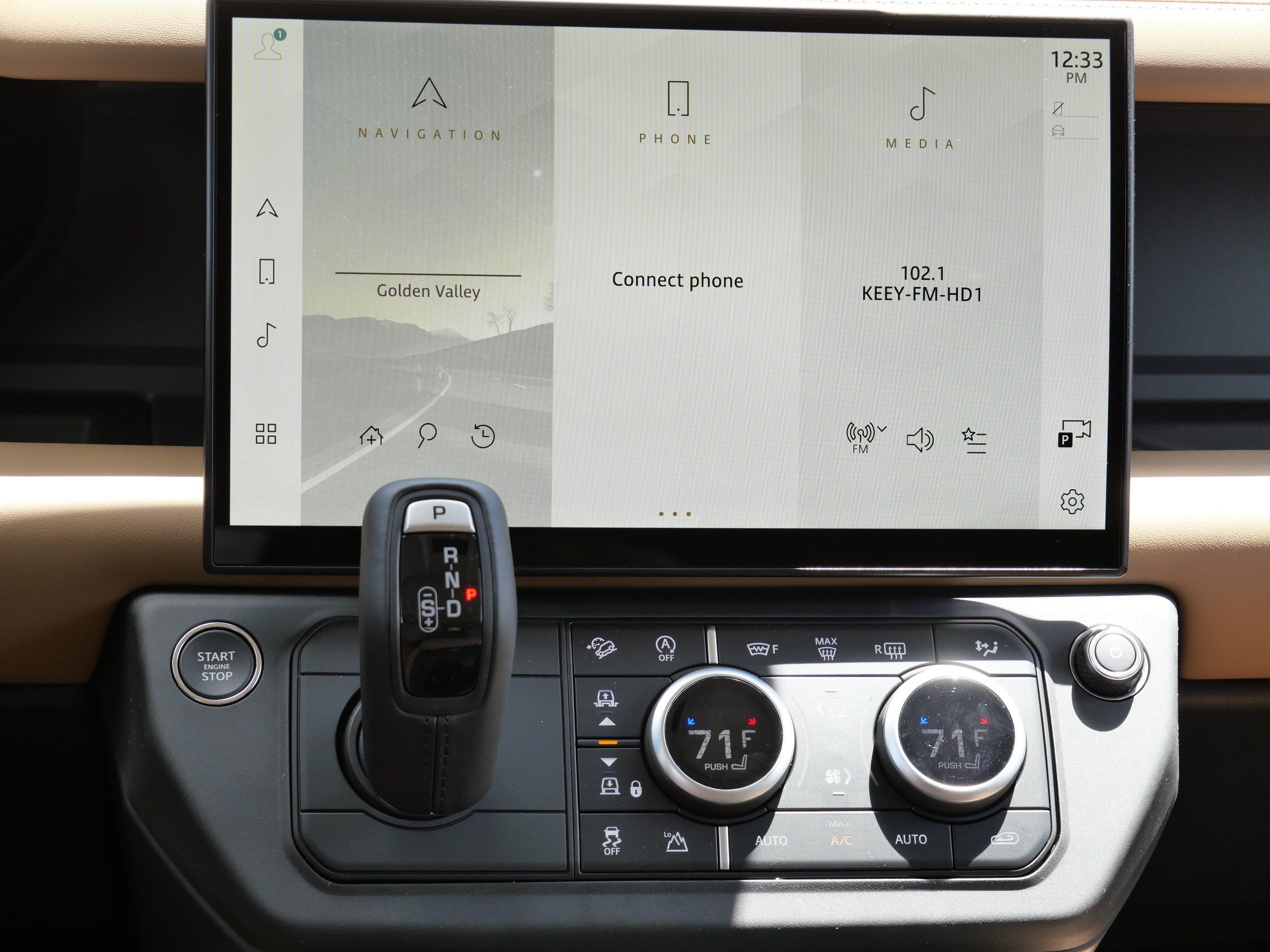 New 2026 Land Rover Defender 110 X-Dynamic SE AWD/4WD image 9