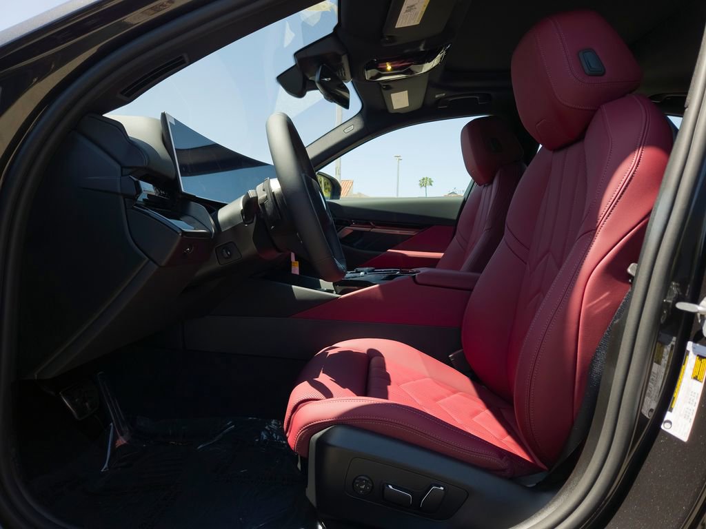 New 2026 BMW 530i w/ M Sport Package RWD image 8