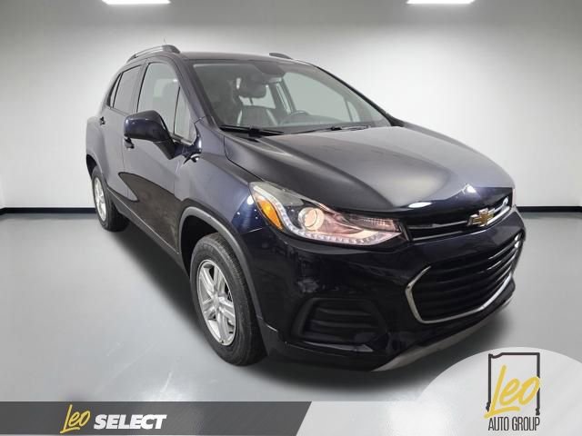 Used 2021 Chevrolet Trax LT w/ Driver Confidence Package AWD/4WD image 4