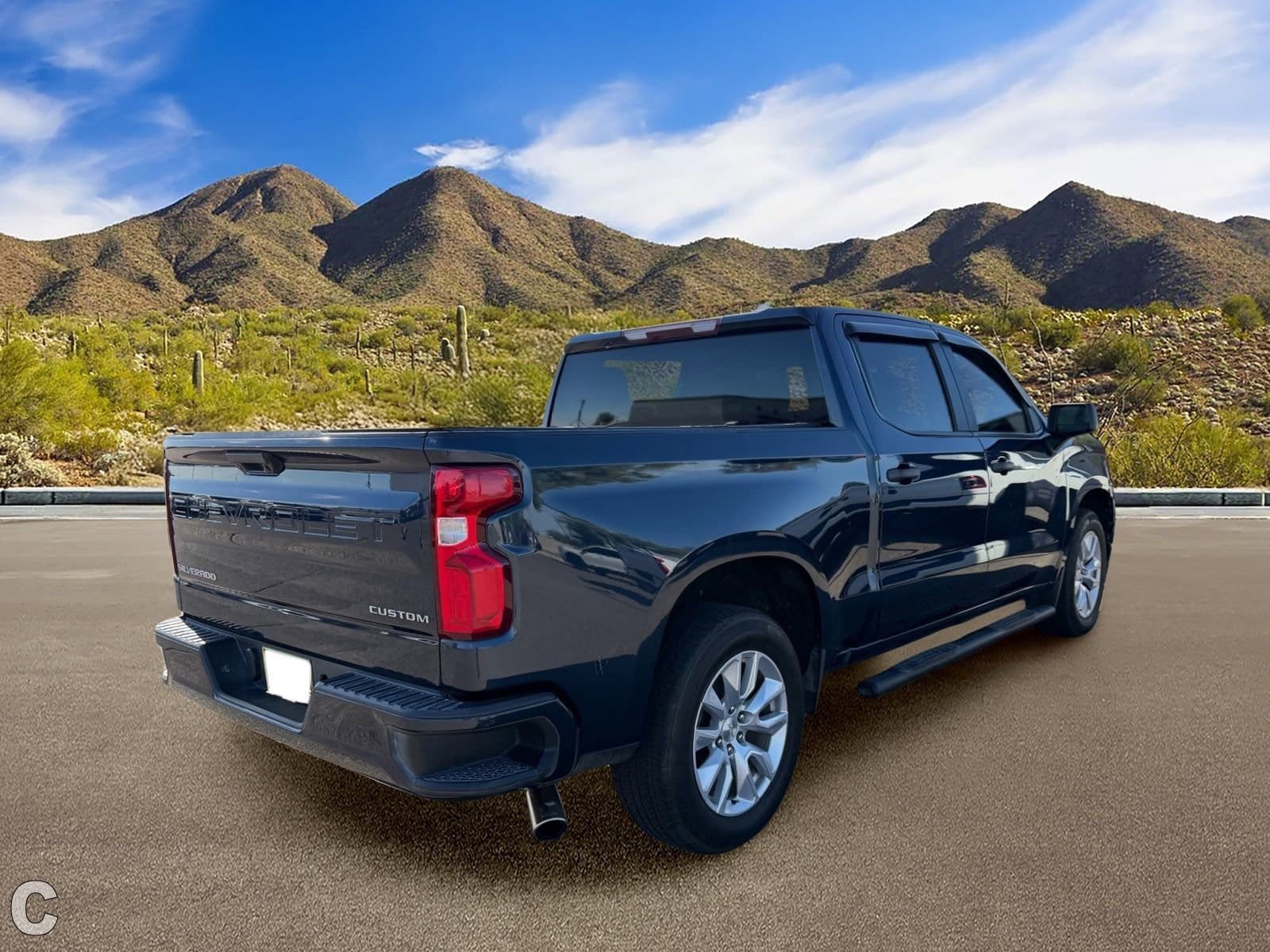Used 2020 Chevrolet Silverado 1500 Custom w/ Infotainment Package RWD image 3