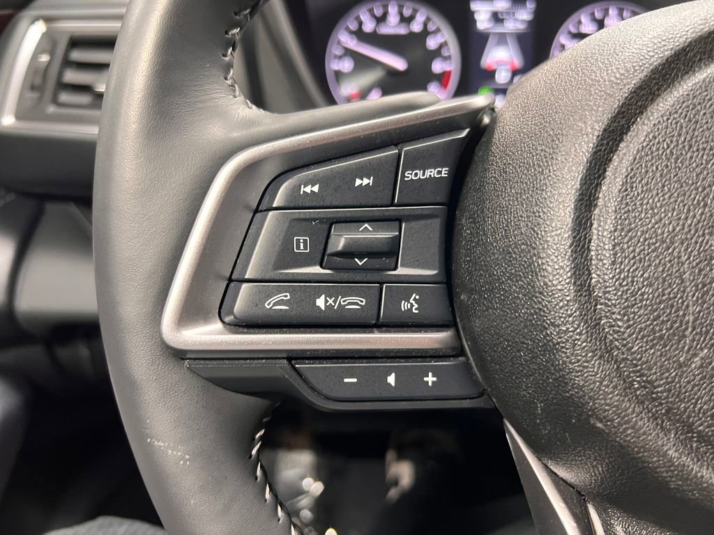 Used 2023 Subaru Ascent Touring AWD/4WD image 7