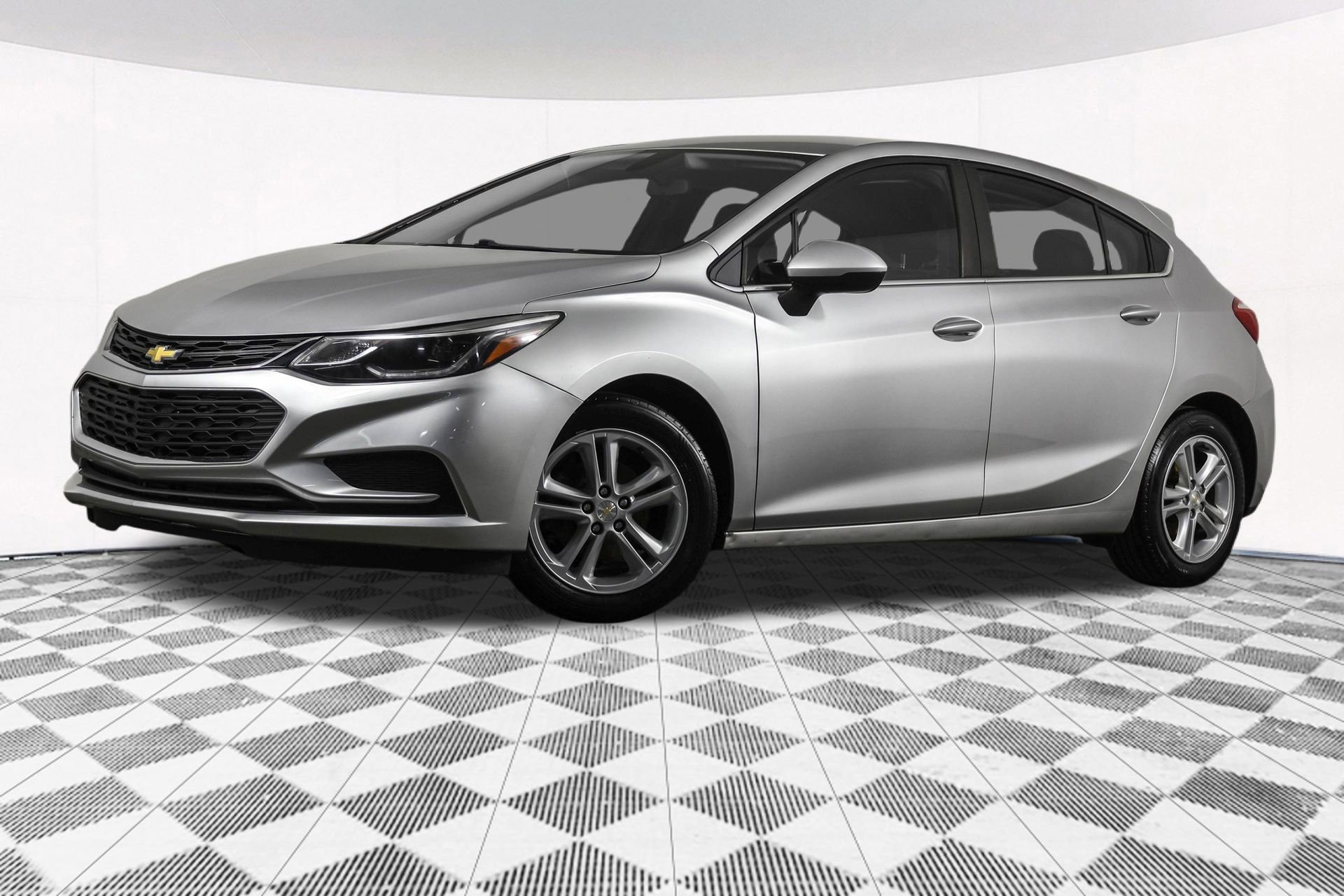 Used 2017 Chevrolet Cruze LT video 2