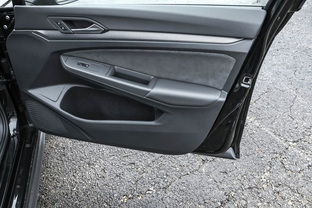 New 2026 Volkswagen GTI SE FWD image 46