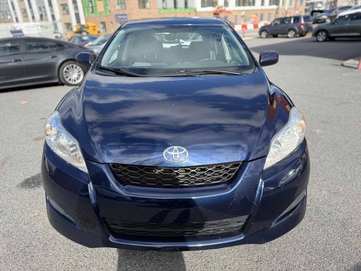 Used 2013 Toyota Matrix L image 2