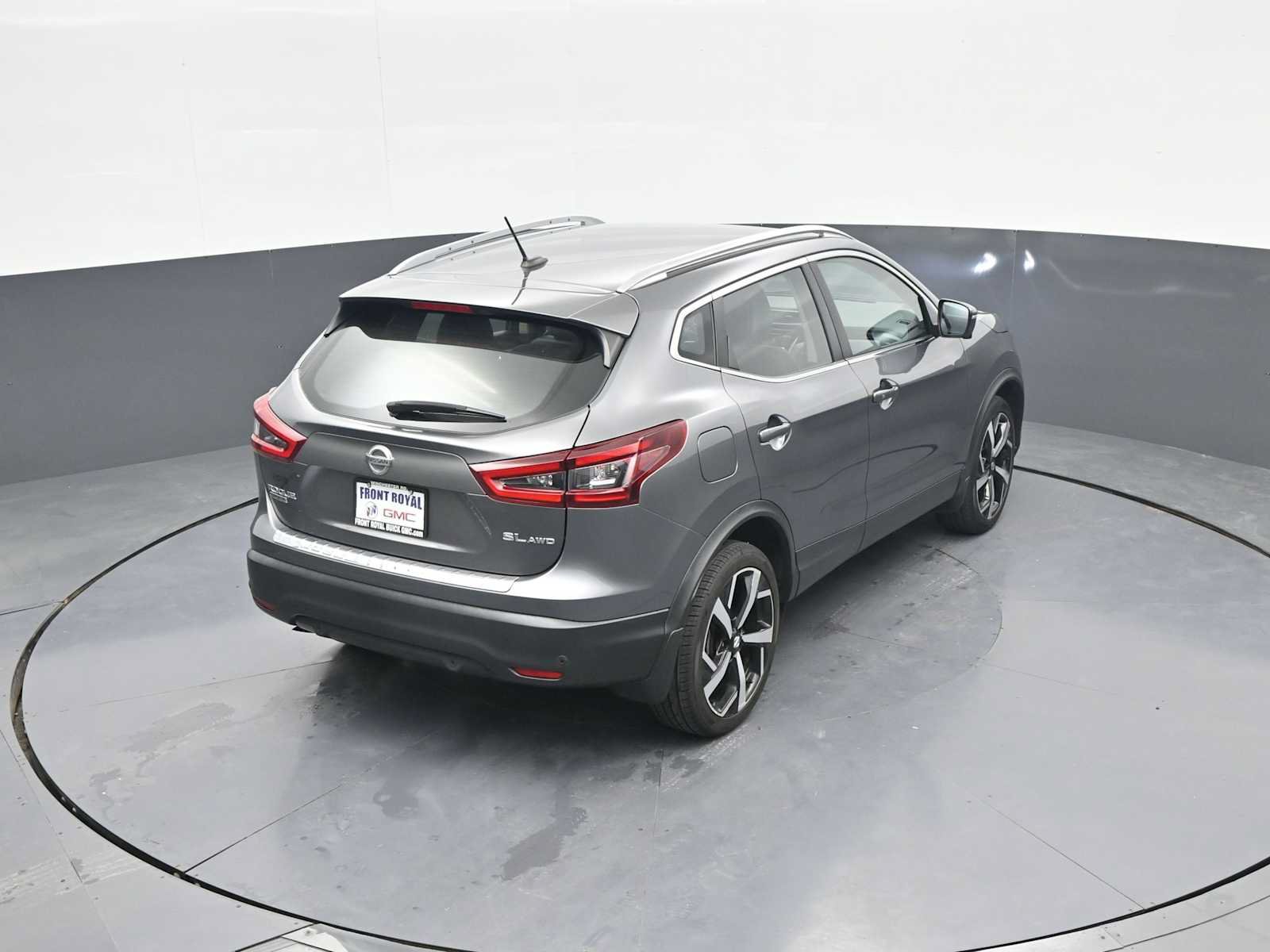 Used 2022 Nissan Rogue Sport SL AWD/4WD image 34