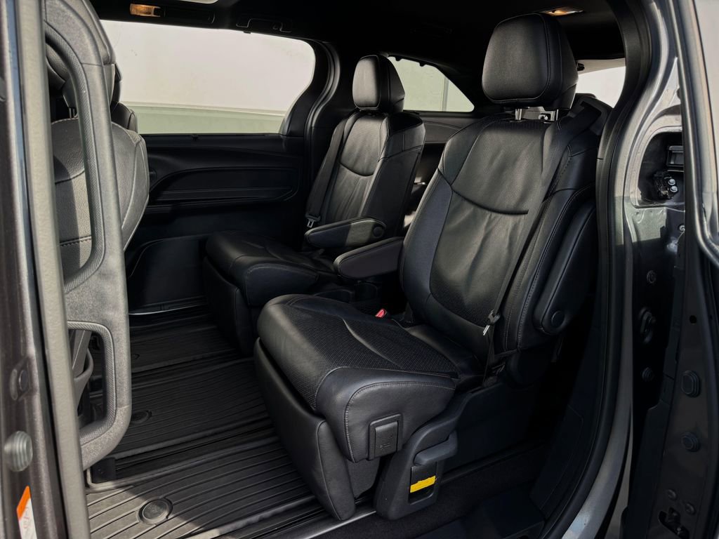 Certified 2025 Toyota Sienna Limited AWD/4WD image 25