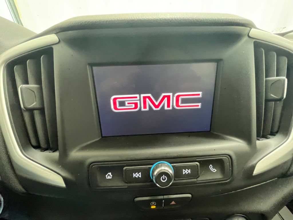 Used 2024 GMC Terrain SLE AWD/4WD image 20