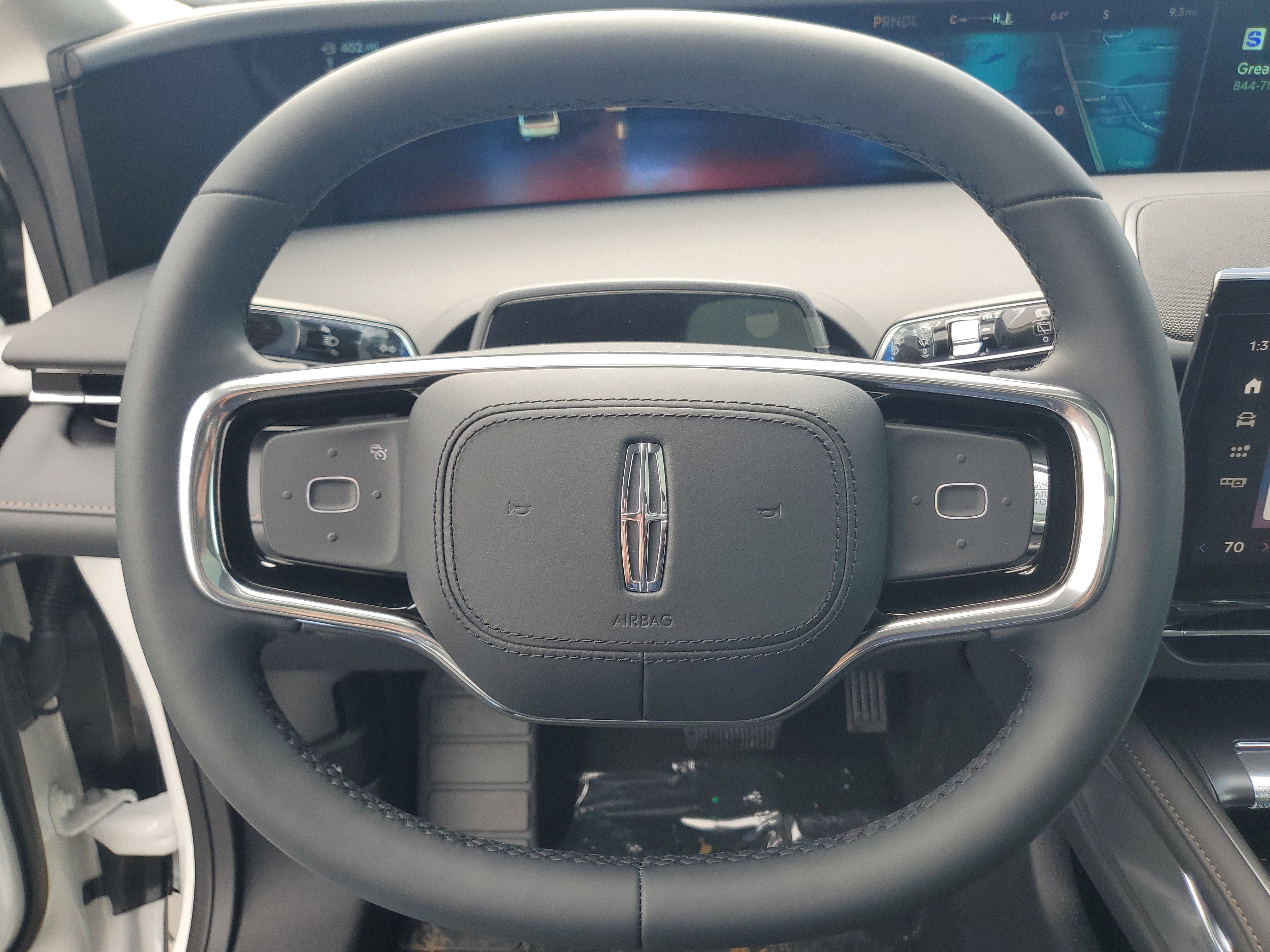 New 2026 Lincoln Nautilus Reserve AWD/4WD image 16