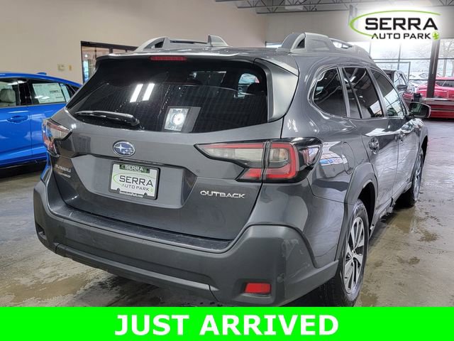 Used 2023 Subaru Outback Wilderness AWD/4WD image 5