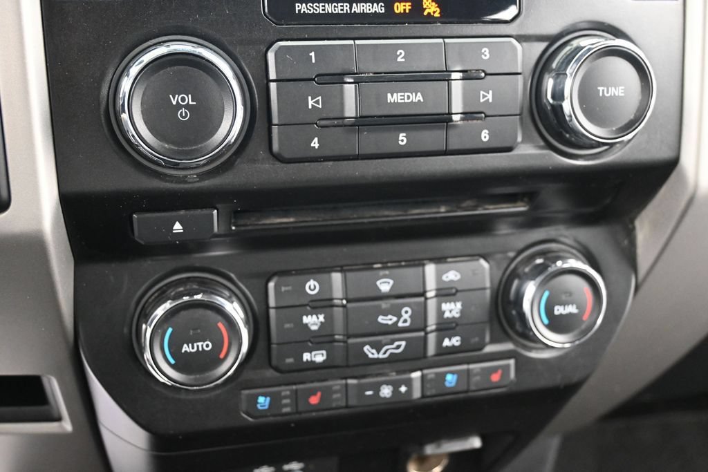 Used 2018 Ford F150 Lariat AWD/4WD image 11