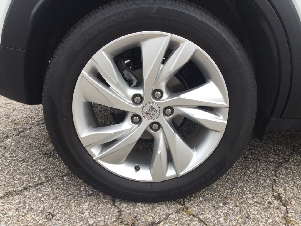 Used 2024 Buick Encore GX Preferred FWD image 9