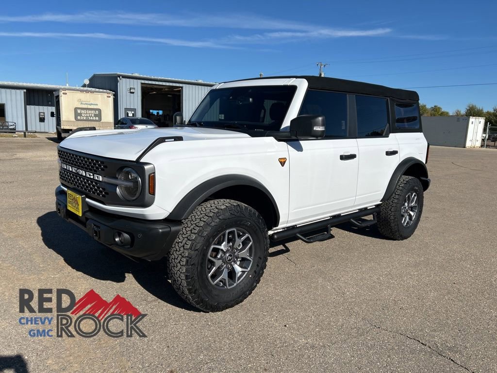 Used 2023 Ford Bronco Badlands video 1