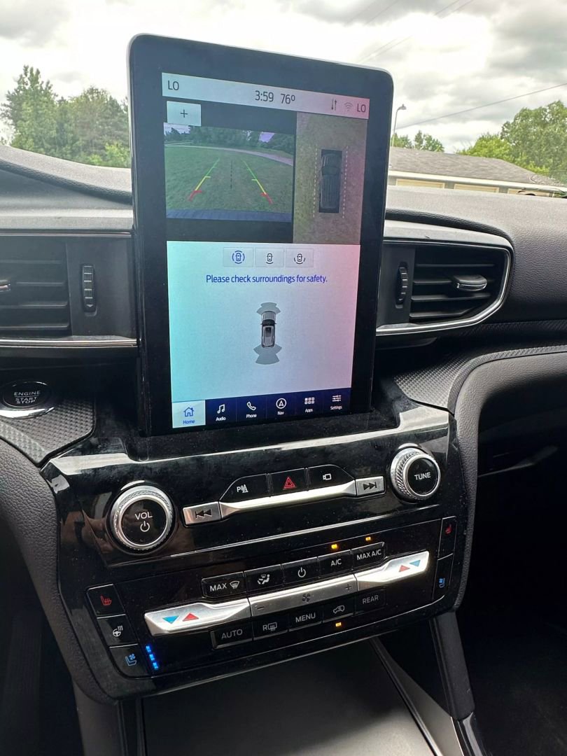 Used 2022 Ford Explorer ST w/ Equipment Group 401A image 21