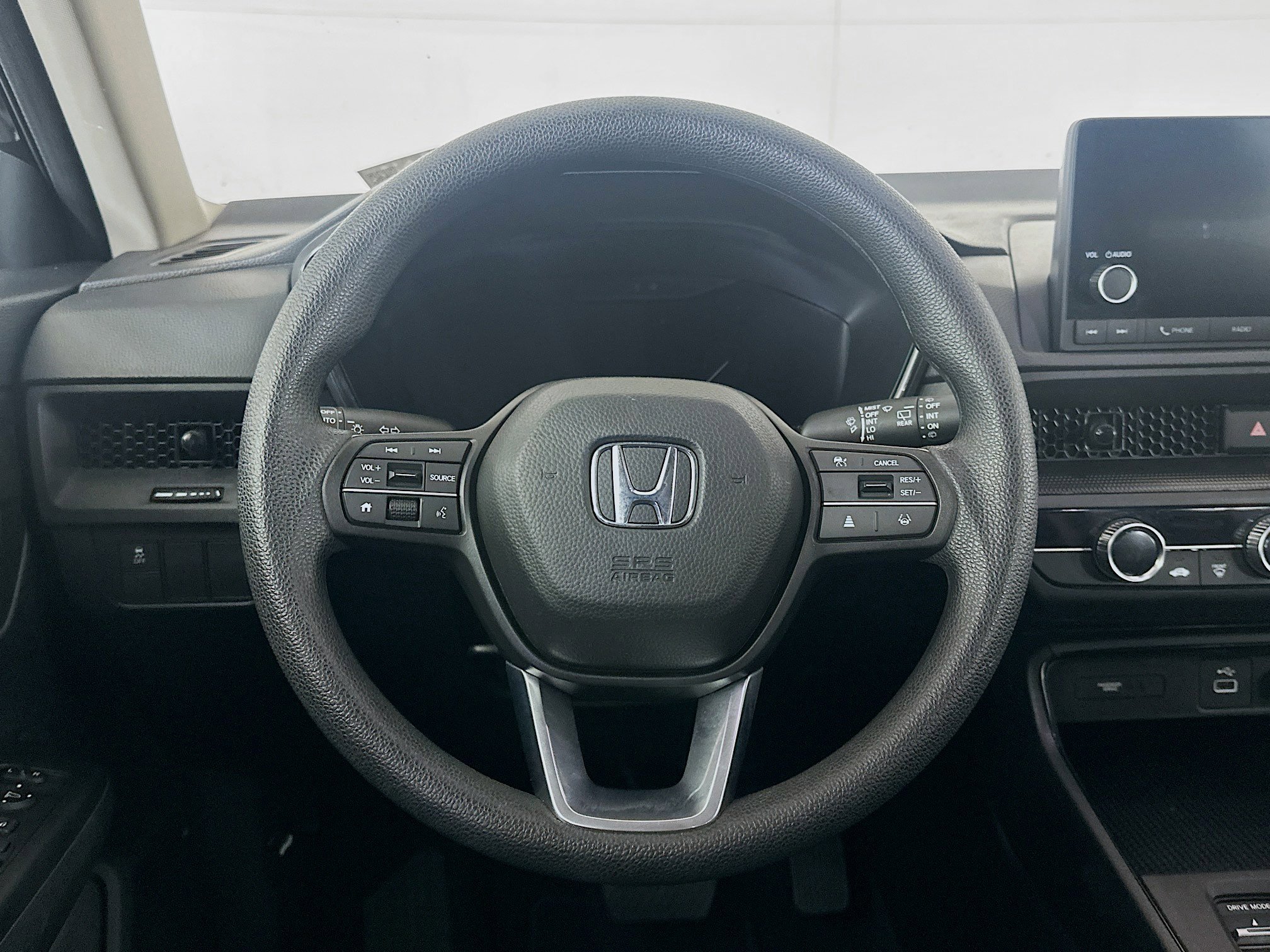 Used 2025 Honda CR-V LX image 17