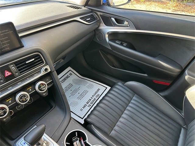 Used 2022 Genesis G70 2.0T w/ Prestige Package image 29