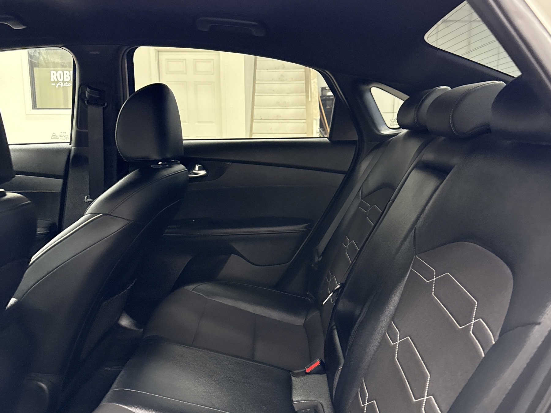 Used 2024 Kia Forte GT-Line image 12