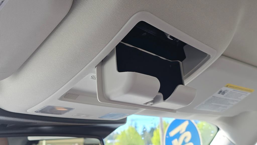 Used 2021 Ford Bronco Sport Outer Banks w/ Outer Banks Package (96D) image 32