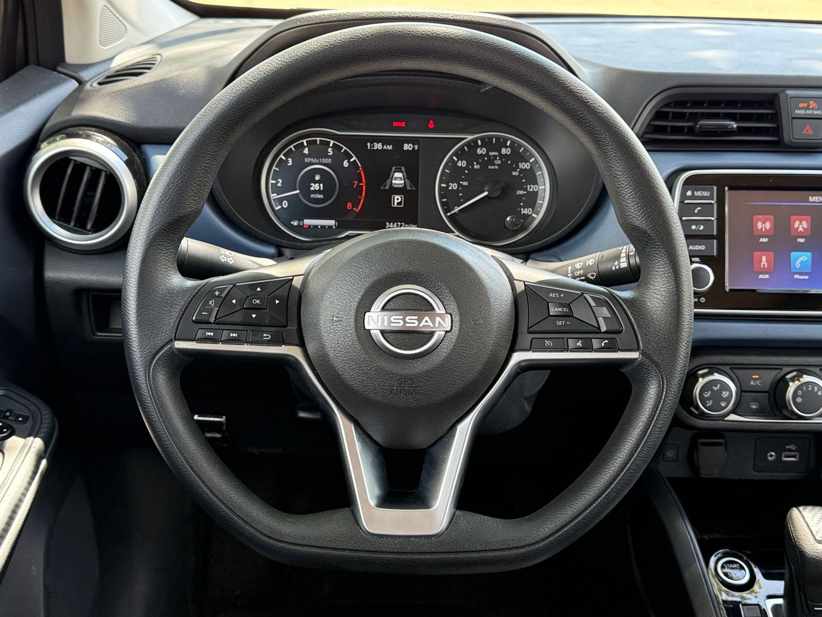 Used 2025 Nissan Versa SV w/ Trunk Package image 28