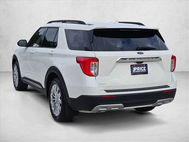 Used 2023 Ford Explorer XLT w/ Equipment Group 202A image 8