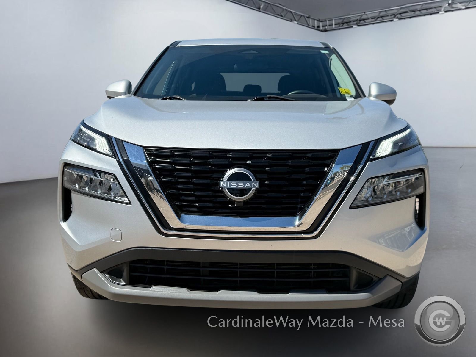 Used 2023 Nissan Rogue SV AWD/4WD image 5