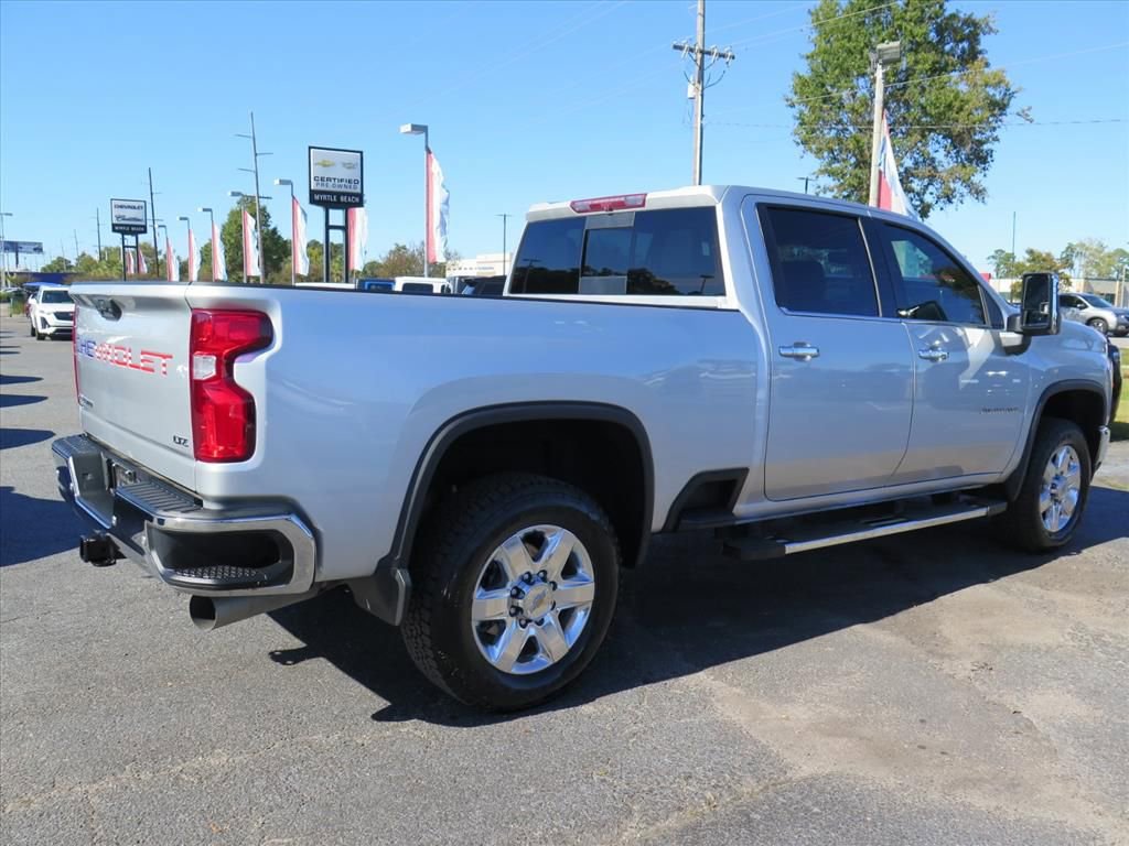 Used 2022 Chevrolet Silverado 2500 LTZ w/ LTZ Plus Package image 3