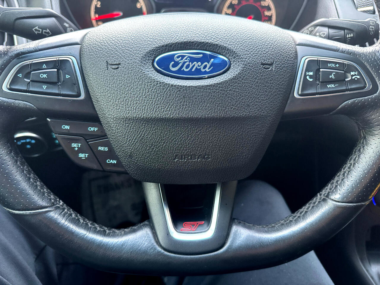 Used 2015 Ford Focus ST w/ Equipment Group 402A image 17