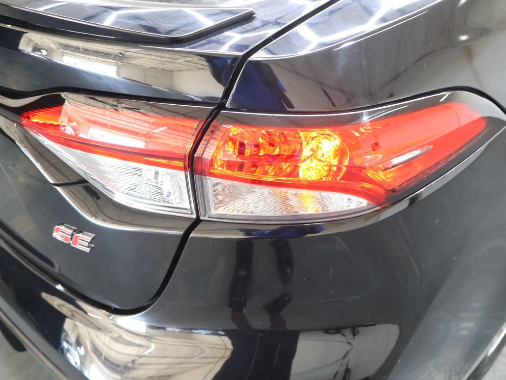 Used 2023 Toyota Corolla SE FWD image 28