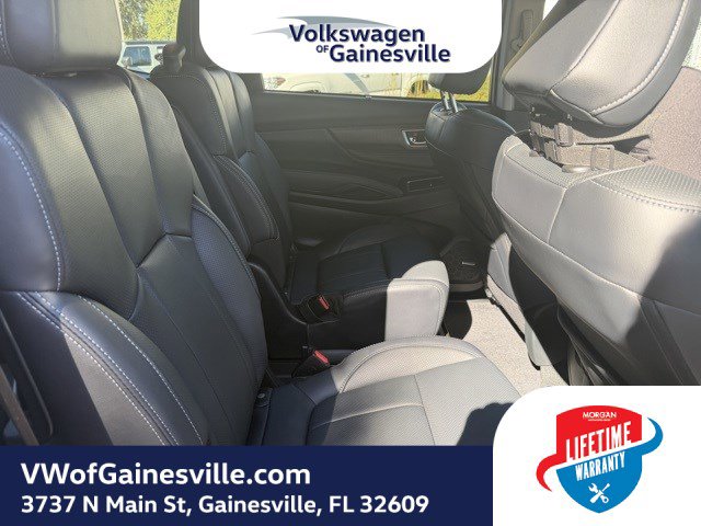 Used 2023 Subaru Ascent Touring image 8