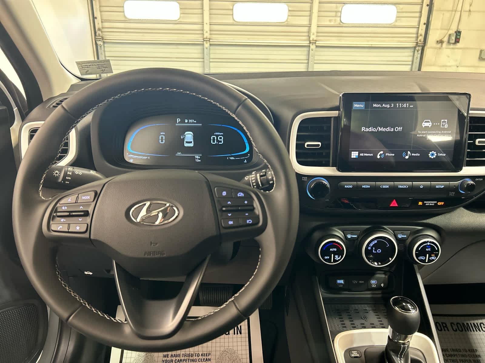 New 2026 Hyundai Venue SEL FWD image 8