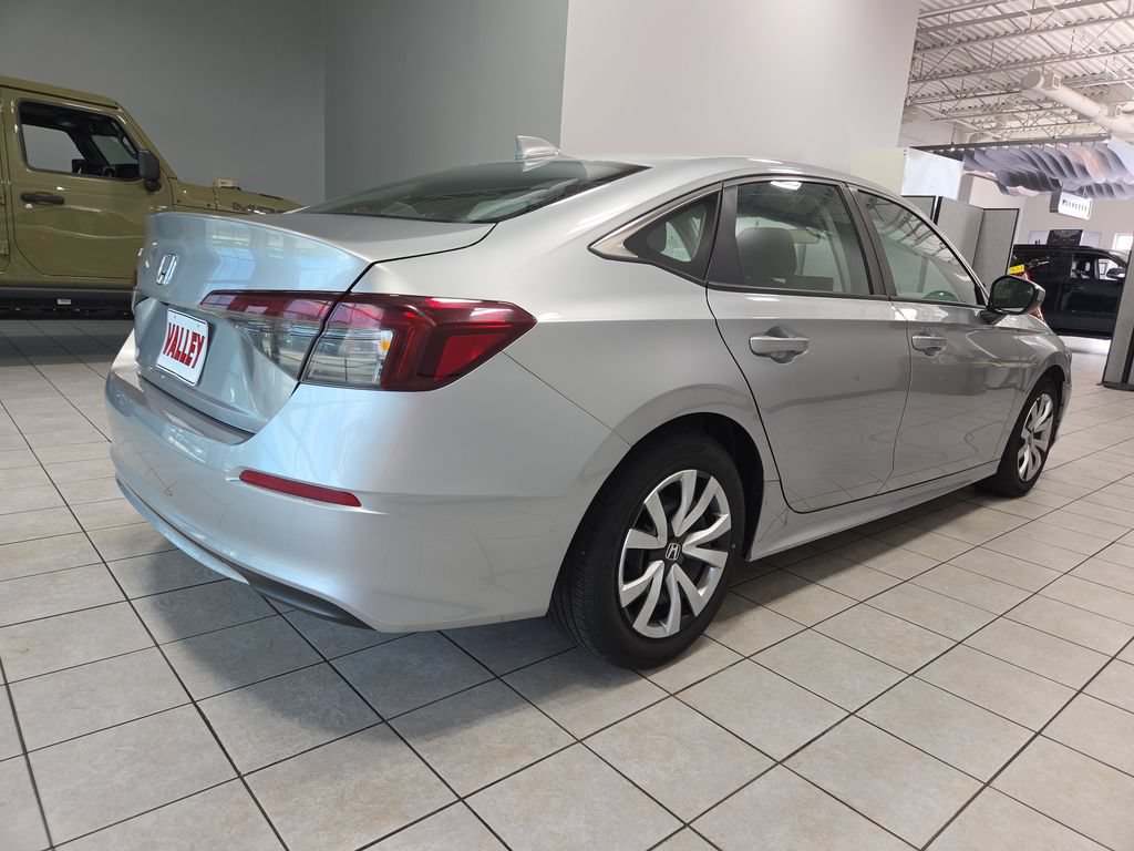 Used 2025 Honda Civic LX image 10