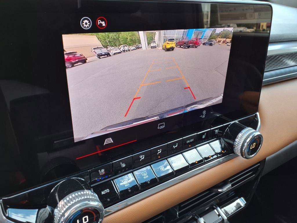 New 2025 GMC Canyon AT4 w/ Nightfall Edition image 11