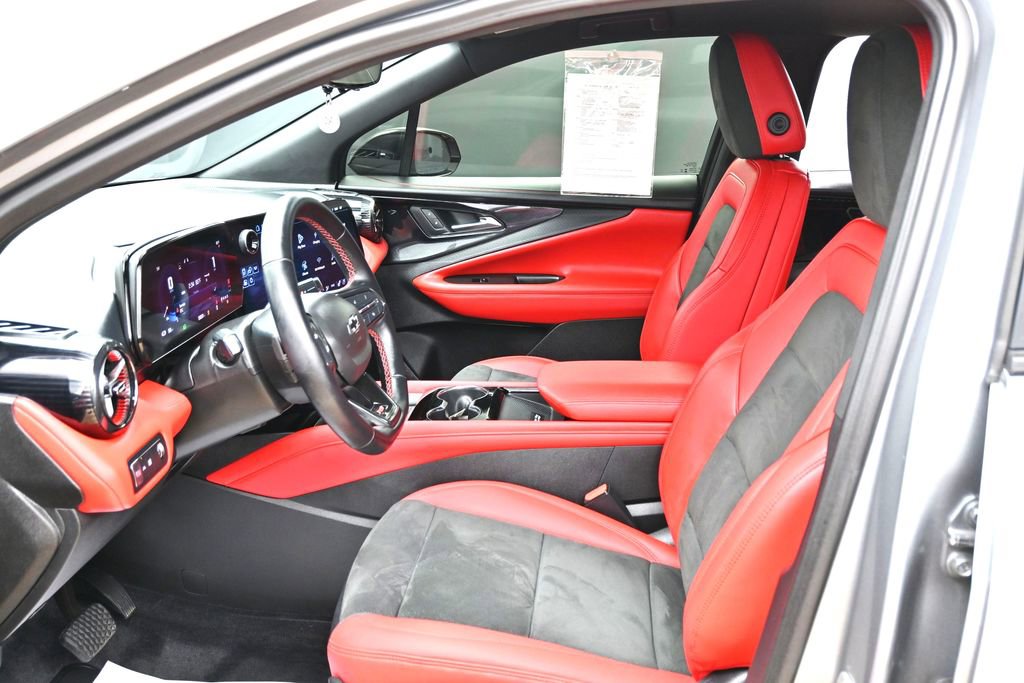 Used 2024 Chevrolet Blazer EV RS AWD/4WD image 17