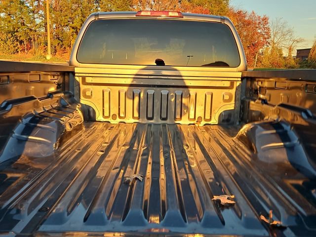 Used 2022 Nissan Frontier SV w/ Technology Package image 16