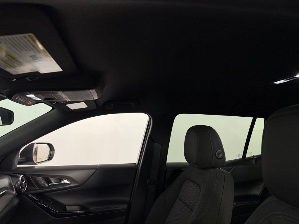 Used 2026 Chevrolet Equinox LT AWD/4WD image 23