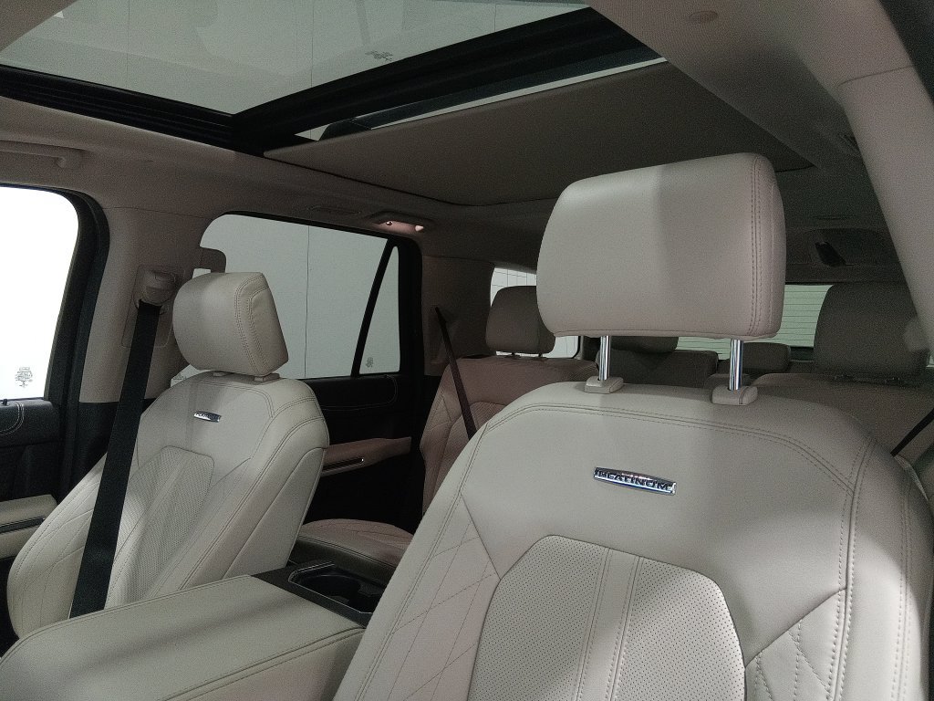 Certified 2021 Ford Expedition Platinum AWD/4WD image 17