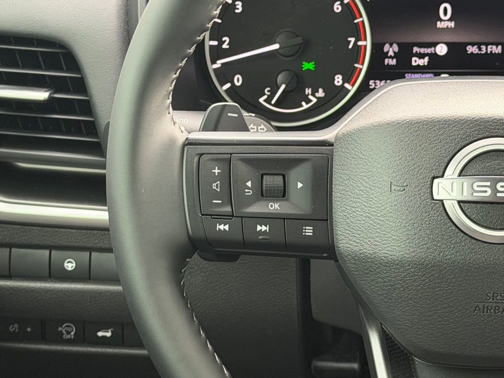 Used 2026 Nissan Rogue SV w/ SV Premium Package image 29