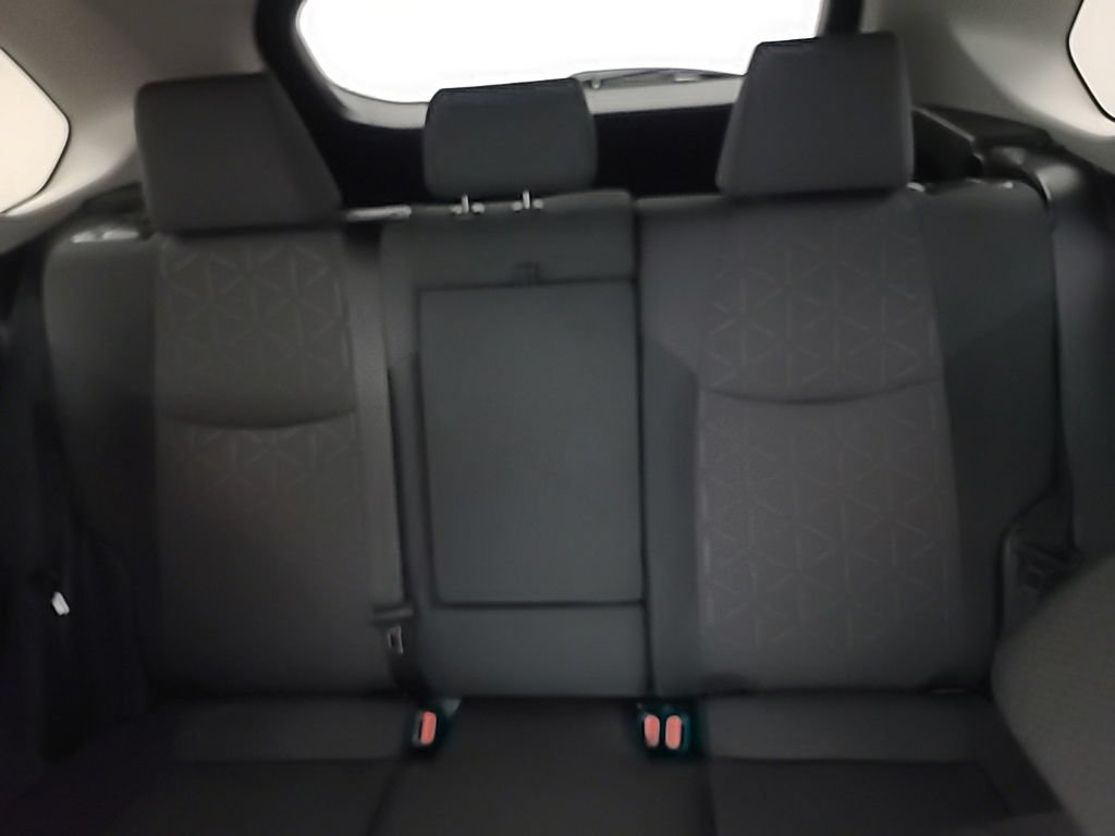 Used 2021 Toyota RAV4 XLE AWD/4WD image 24