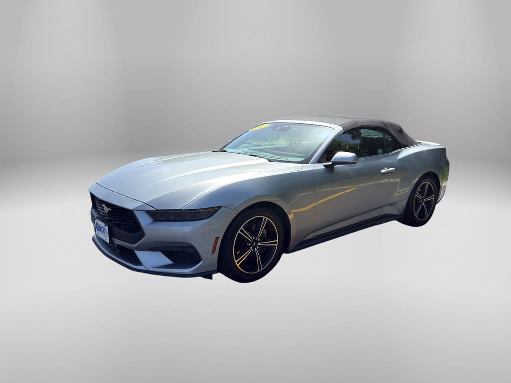Used 2025 Ford Mustang Premium RWD image 4