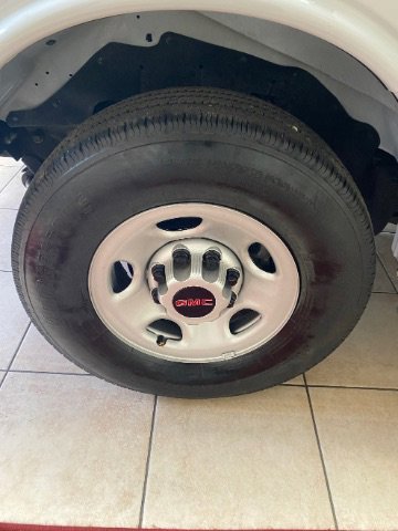 Used 2023 GMC Savana 2500 w/ Driver Convenience Package image 27