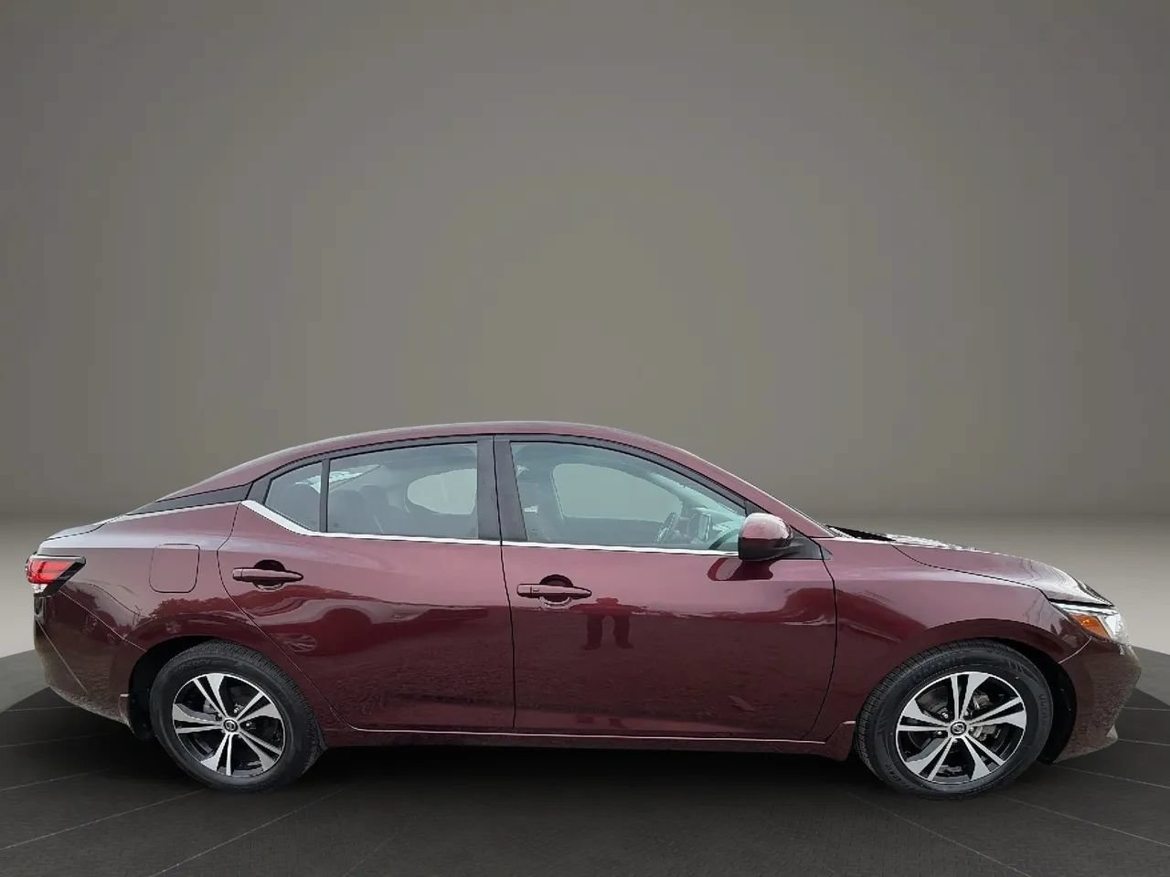 Used 2021 Nissan Sentra SV FWD image 4