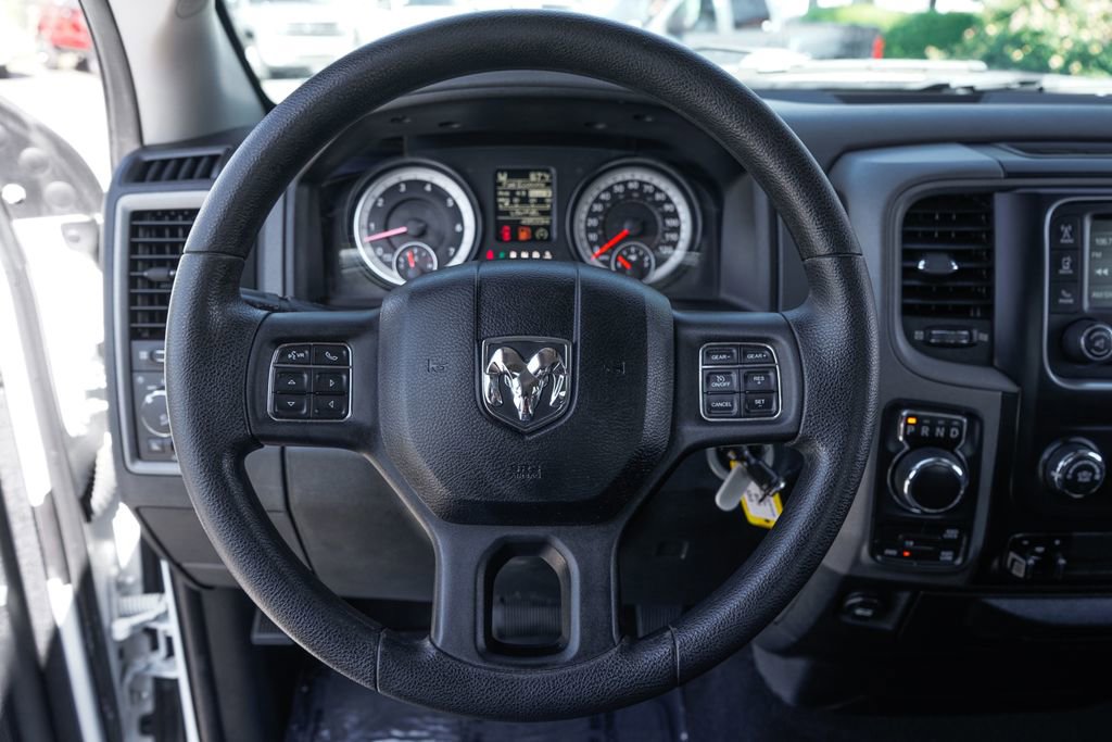 Used 2014 RAM 1500 Express AWD/4WD image 17