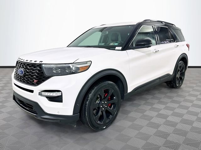 Certified 2020 Ford Explorer ST w/ ST High-Performance Pack image 3