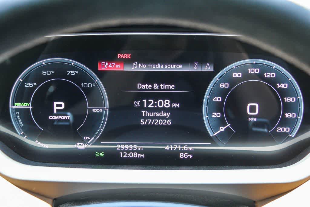 Used 2023 Audi e-tron GT Premium Plus AWD/4WD image 24